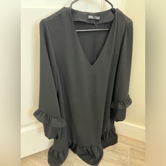ZARA Mini Black Dress - Picture 2 of 4